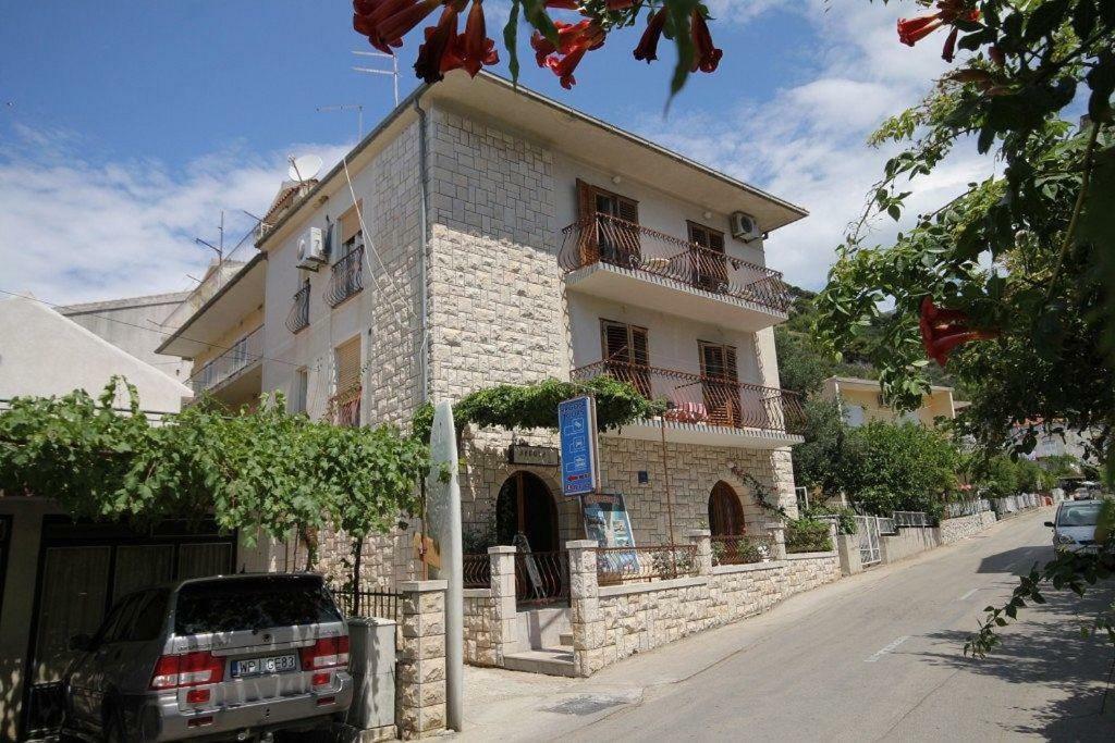 Apartment Kate Подгора Экстерьер фото