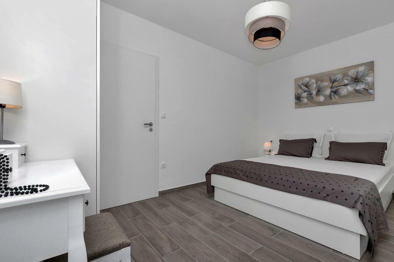 Apartment Kate Подгора Экстерьер фото